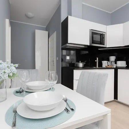 Ochota Elegant Studio By Renters Apartment Warsaw