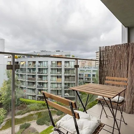 Ochota Elegant Studio By Renters Apartment *